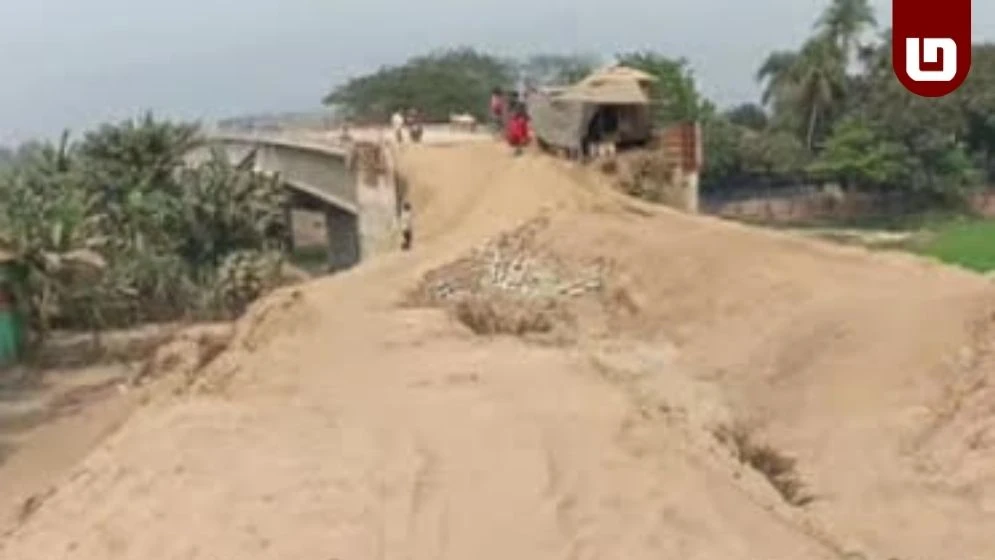 তাহিরপুরে ৮ বছরেও শেষ হয়নি সেতুর নির্মাণ কাজ, জনদুর্ভোগ চরমে