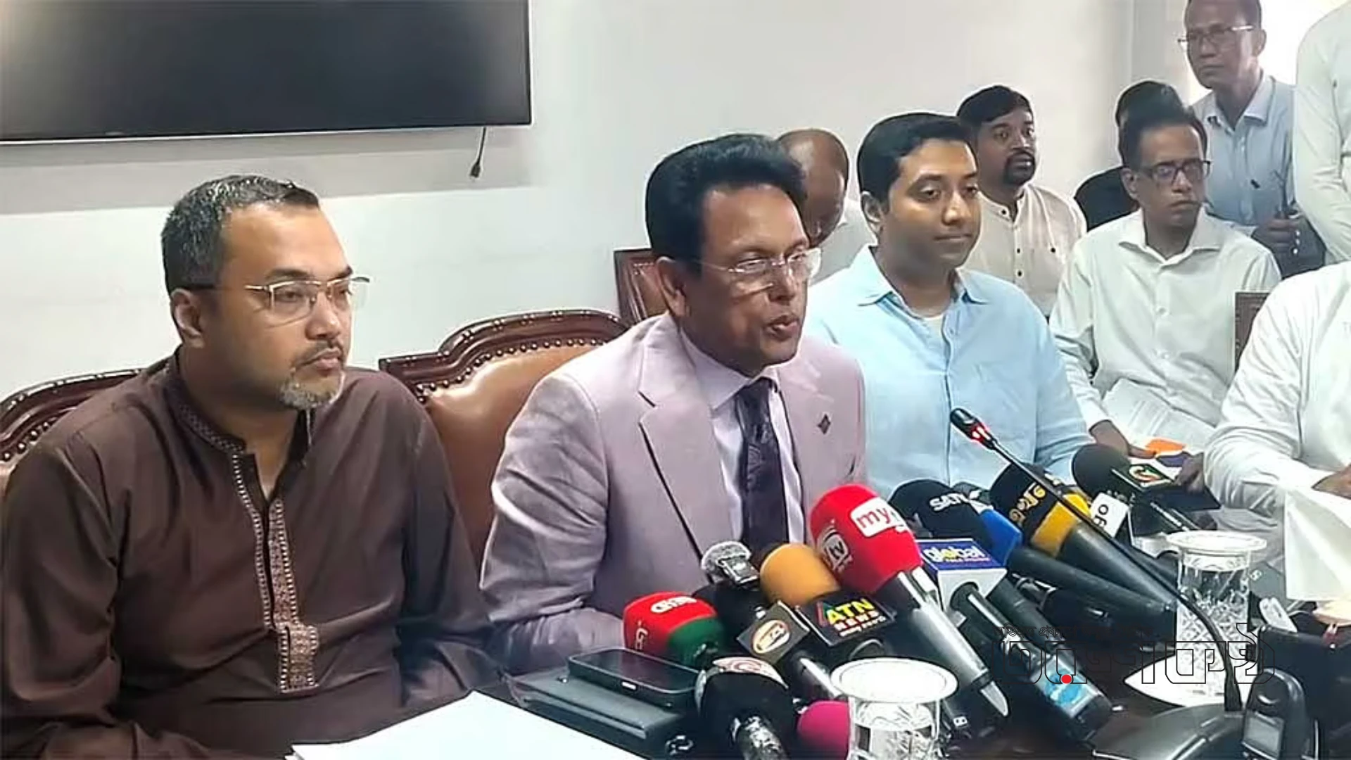 নতুন শিক্ষাক্রমে যুক্ত হচ্ছে চারটি নতুন বিষয়: ২০২৮ সালে বাস্তবায়ন