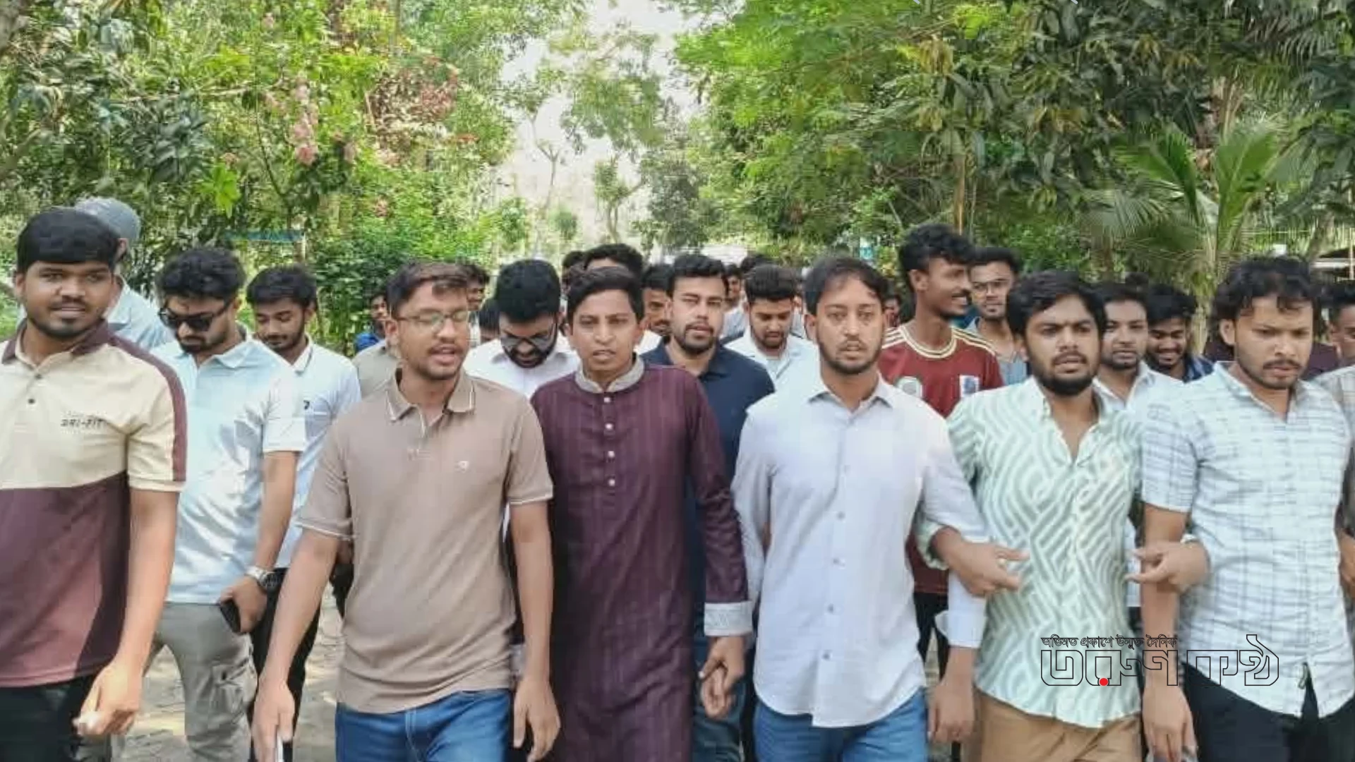 শিবির নেতার ধর্ষণ অভিযোগে বিচারের দাবিতে গোবিপ্রবিতে ছাত্রদলের বিক্ষোভ