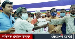 ভালুকায় যুবলীগের উদ্যোগে ত্রাণ সামগ্রী বিতরণ