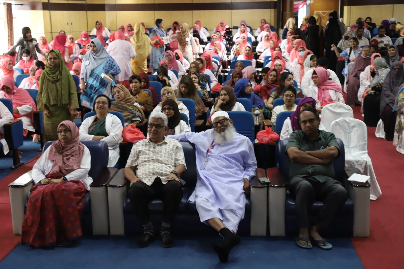 আদ্-দ্বীন উইমেন্স মেডিকেল কলেজে ওরিয়েন্টেশন প্রোগ্রাম অনুষ্ঠিত