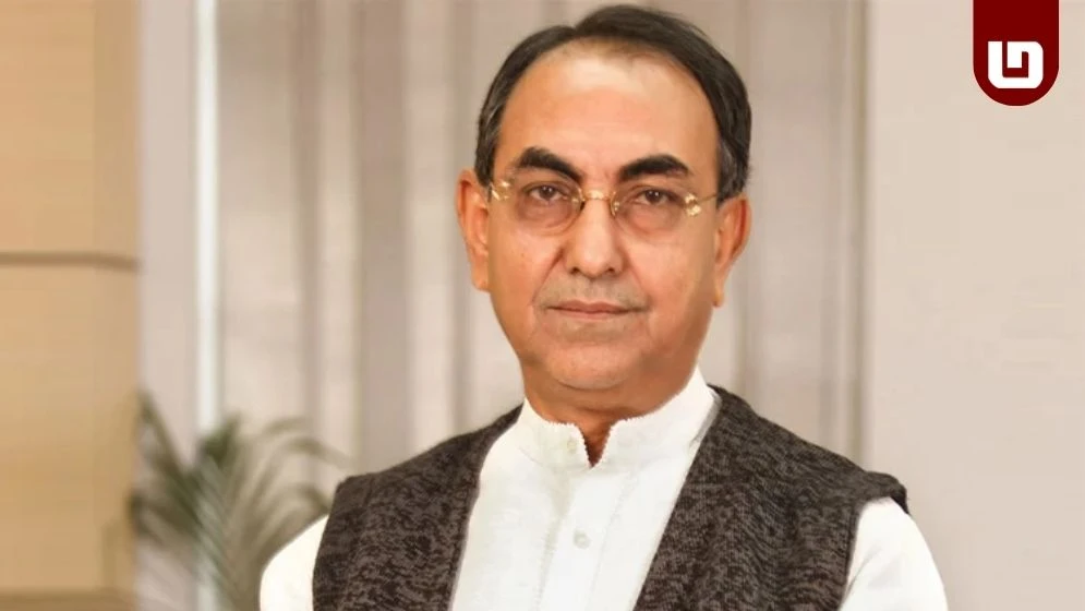 মির্জা আব্বাসের মস্তিষ্কে দ্বিতীয় দফা অস্ত্রোপচার চলছে, উন্নতি হলে নেওয়া হতে পারে সিঙ্গাপুরে