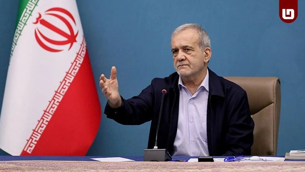 ‘ইরান যুদ্ধ চায় না, কেবল আত্মরক্ষা করছি’: মার্কিন-ইসরায়েলি আগ্রাসনের মুখে পেজেশকিয়ান