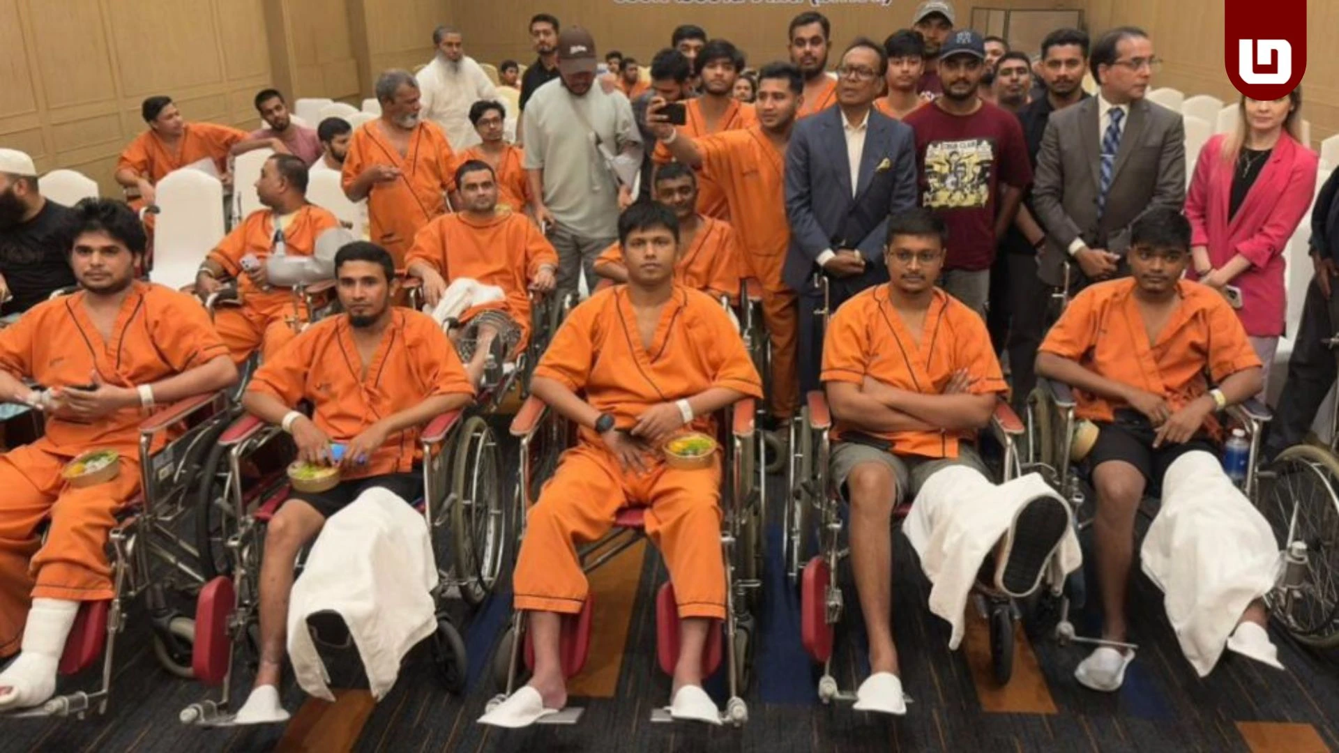 থাইল্যান্ডে চিকিৎসাধীন ‘জুলাই যোদ্ধাদের’ পাশে তথ্যপ্রযুক্তি মন্ত্রী: ব্যক্তিগত তহবিল থেকে সহায়তা